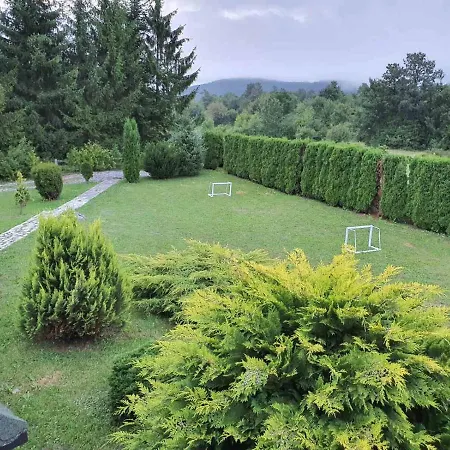 Nerina Koliba Dağ evi Trnava (Cajetina)